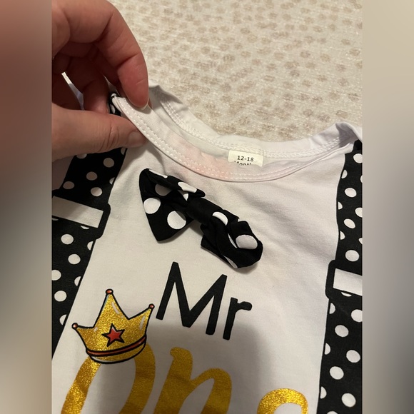 First Birthday Outfit - Picture 7 of 9